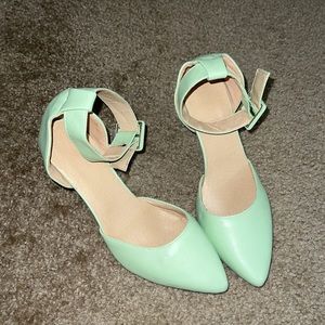 Mint heels